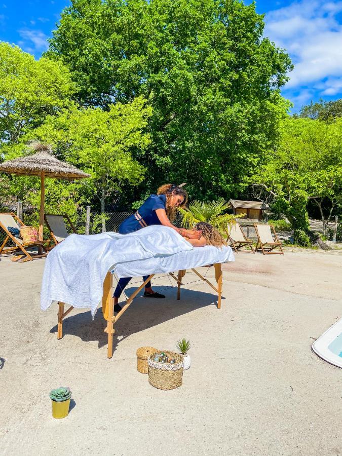 Bed and Breakfast Mas De Coulet Brissac Екстер'єр фото